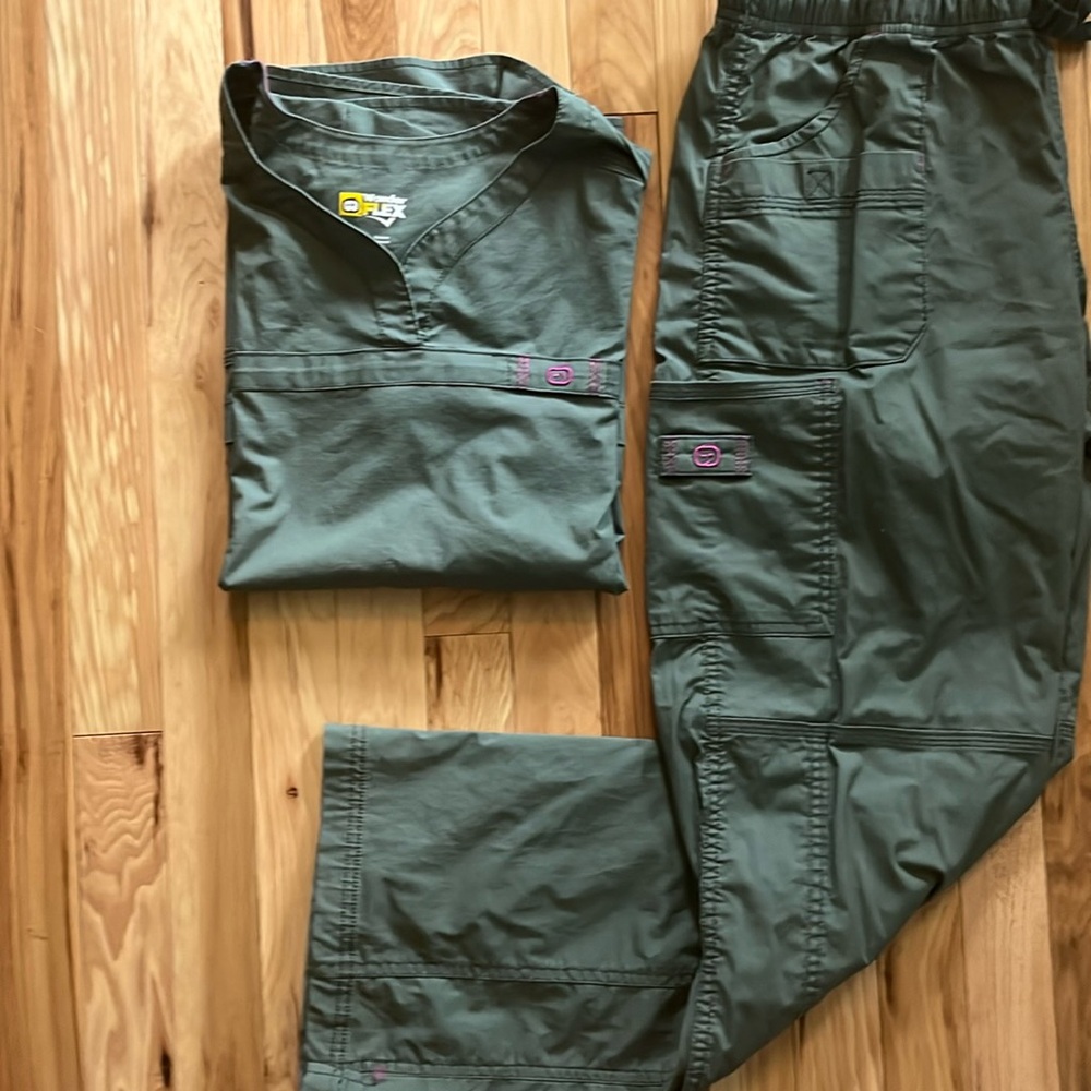 Wonderwink Large scrub set